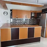 Ideal & Apartamento Sarandë
