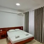 Ideal &