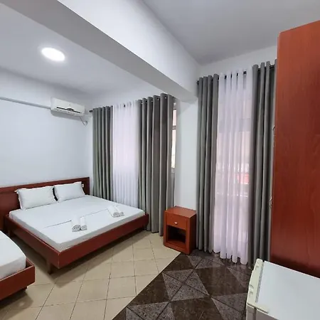 Ideal & Apartment