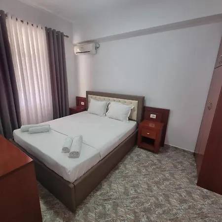 Ideal & Apartment *