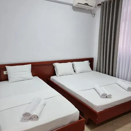 Ideal & Apartment