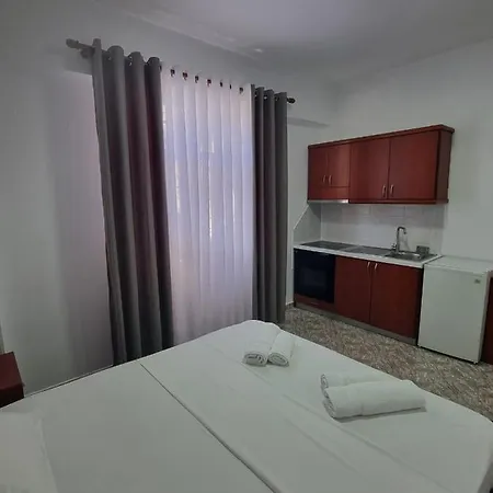 Apartment Ideal &