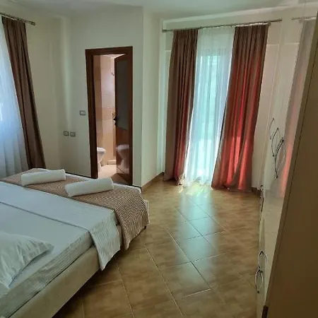 Ideal & Sarandë