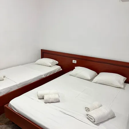 Ideal & Apartment *